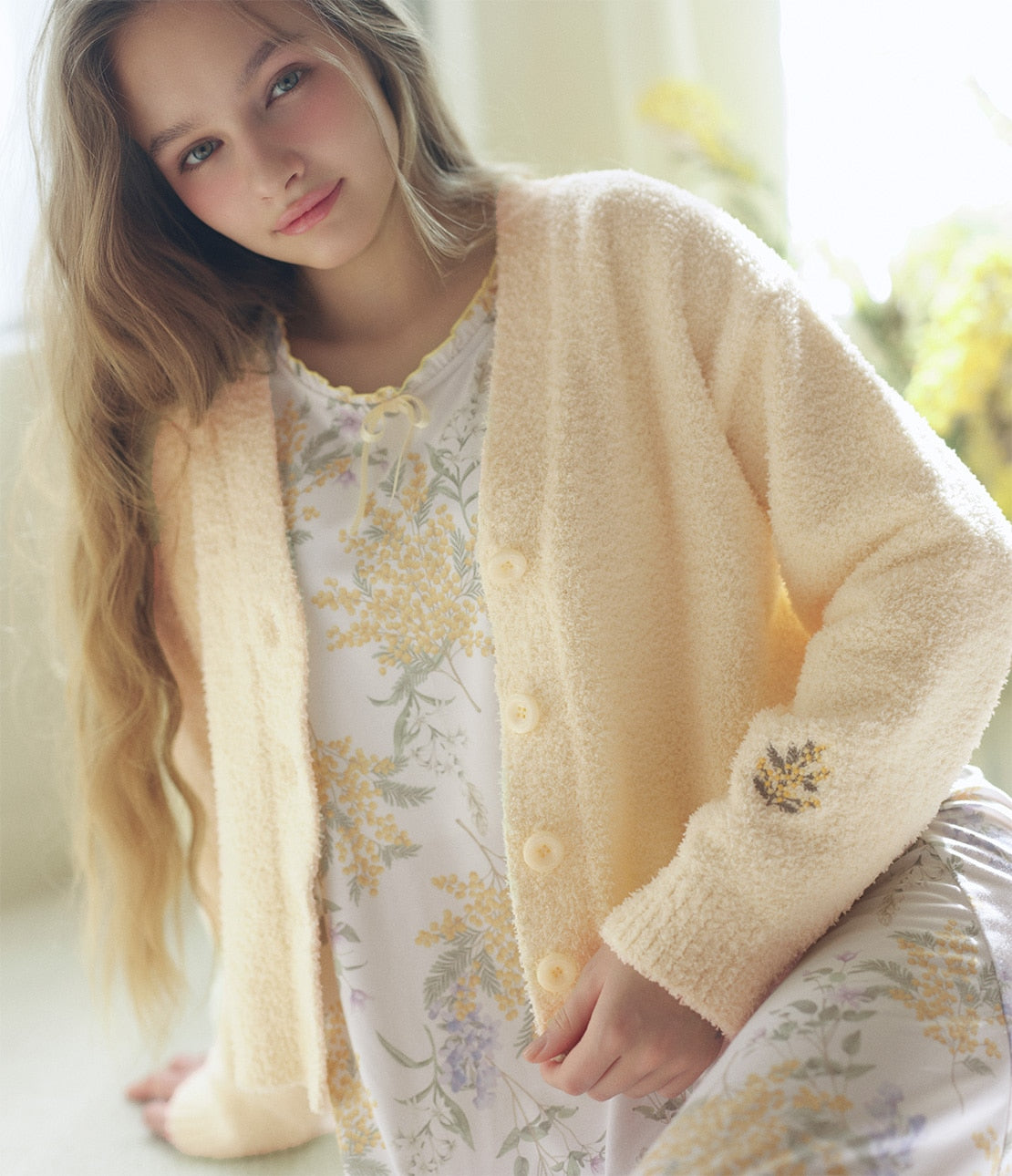 Peach John, Japanese Mimosa Floral Cardigan